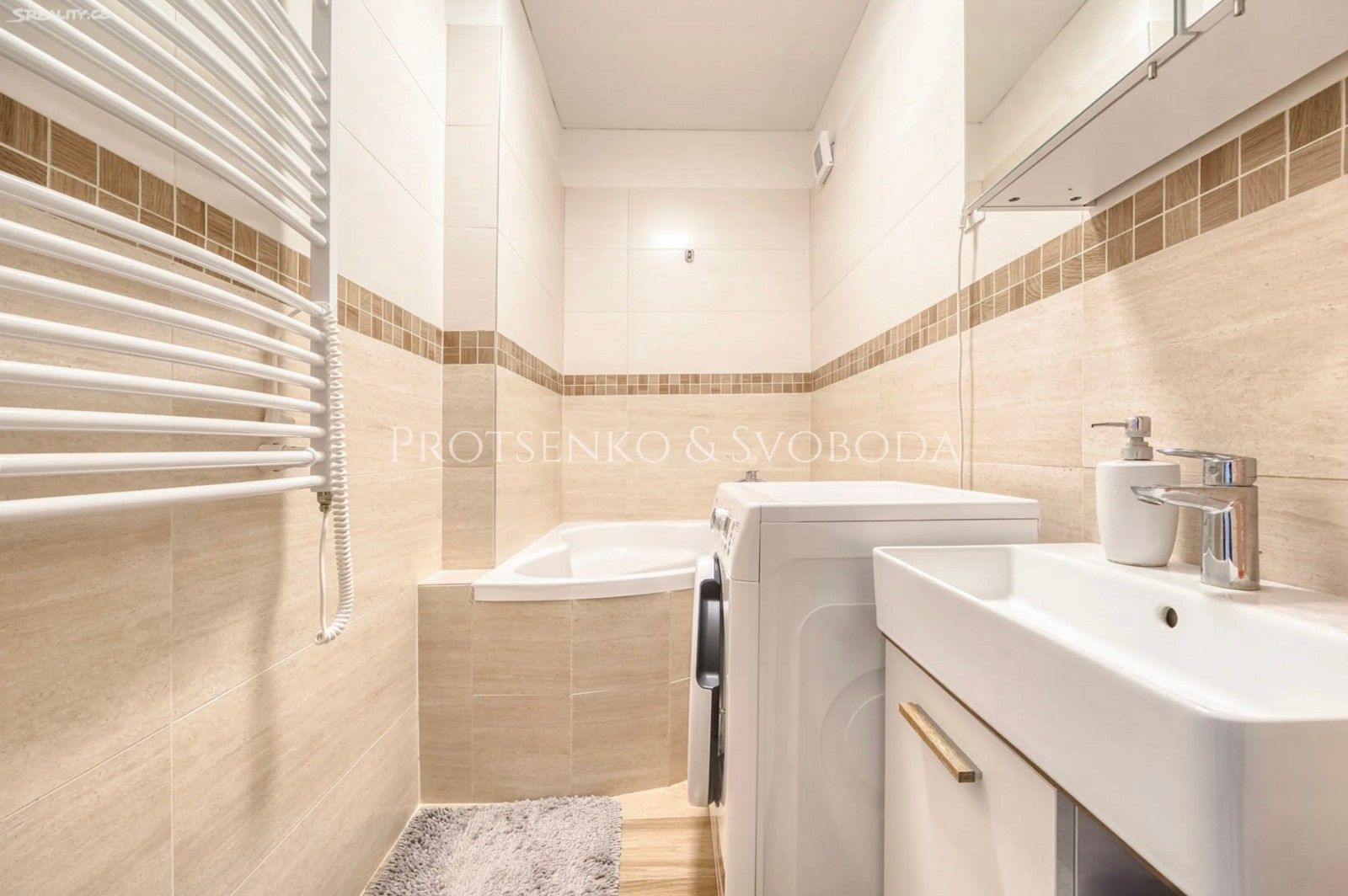 Prodej byt 1+1 - U Borků, Kolín, 58 m² - 5