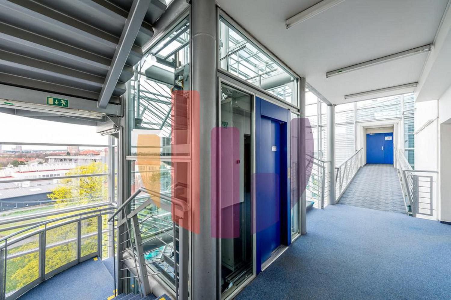 Pronájem kancelář - Praha - Strašnice, okres Praha 10, Hlavní město Praha, 251 m² - 5