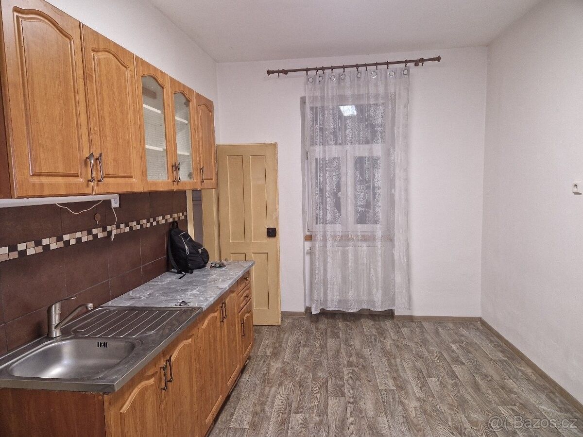 Prodej byt - Znojmo, 669 02