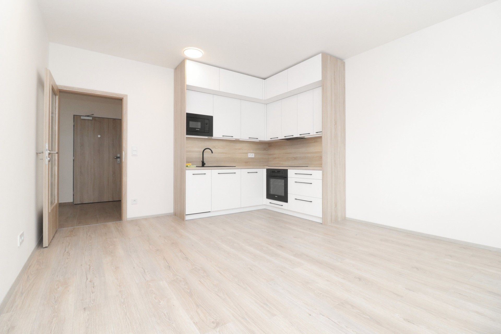 2+kk, Fabiánové, Praha Hlubočepy, 45 m² - 1
