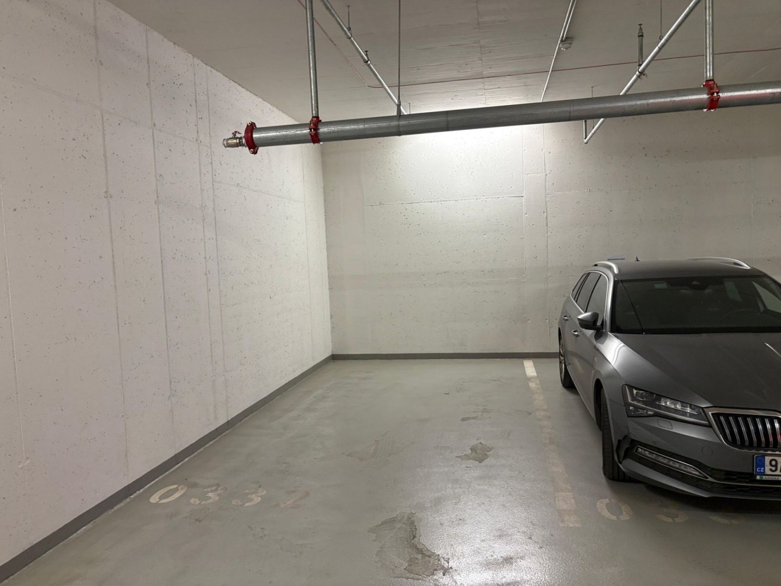 Garáže, Seifertova, Praha - Žižkov, 12 m²