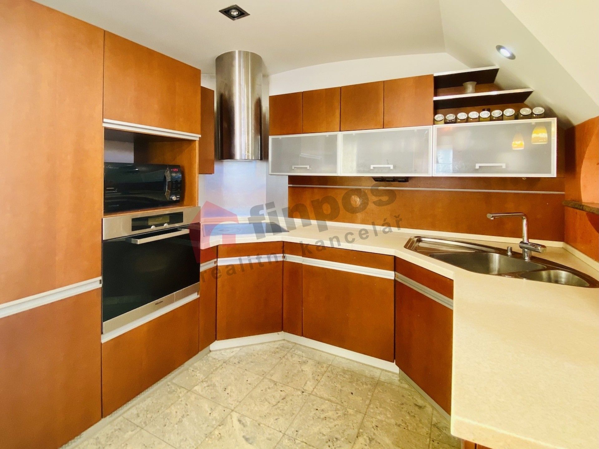 5+kk, Příčná II., Jesenice, 108 m²