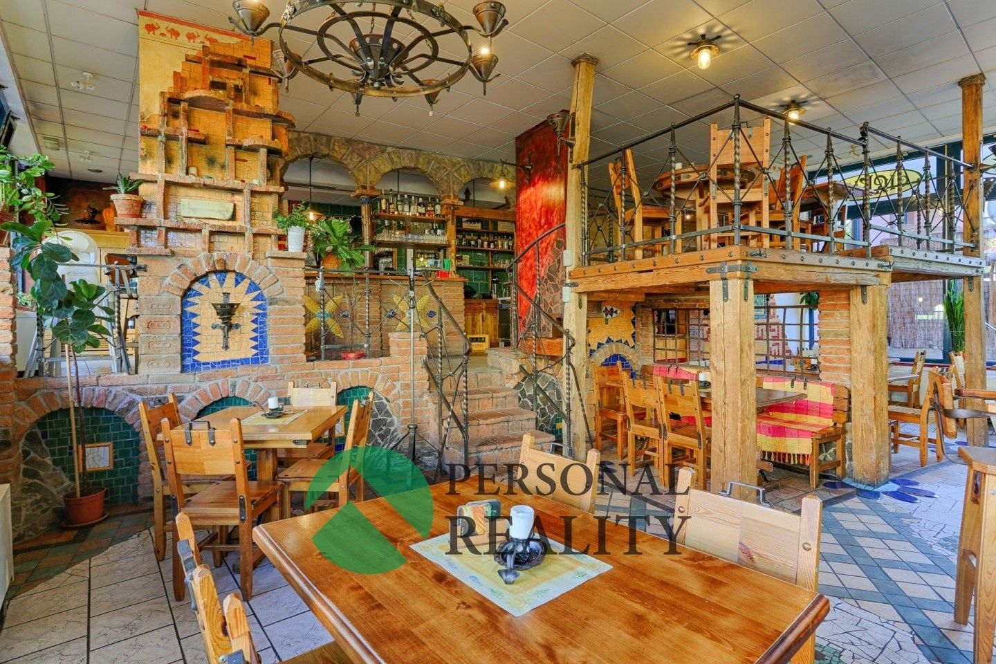 Restaurace · 270 m² · Petržílkova 1436, Praha Stodůlky - 4