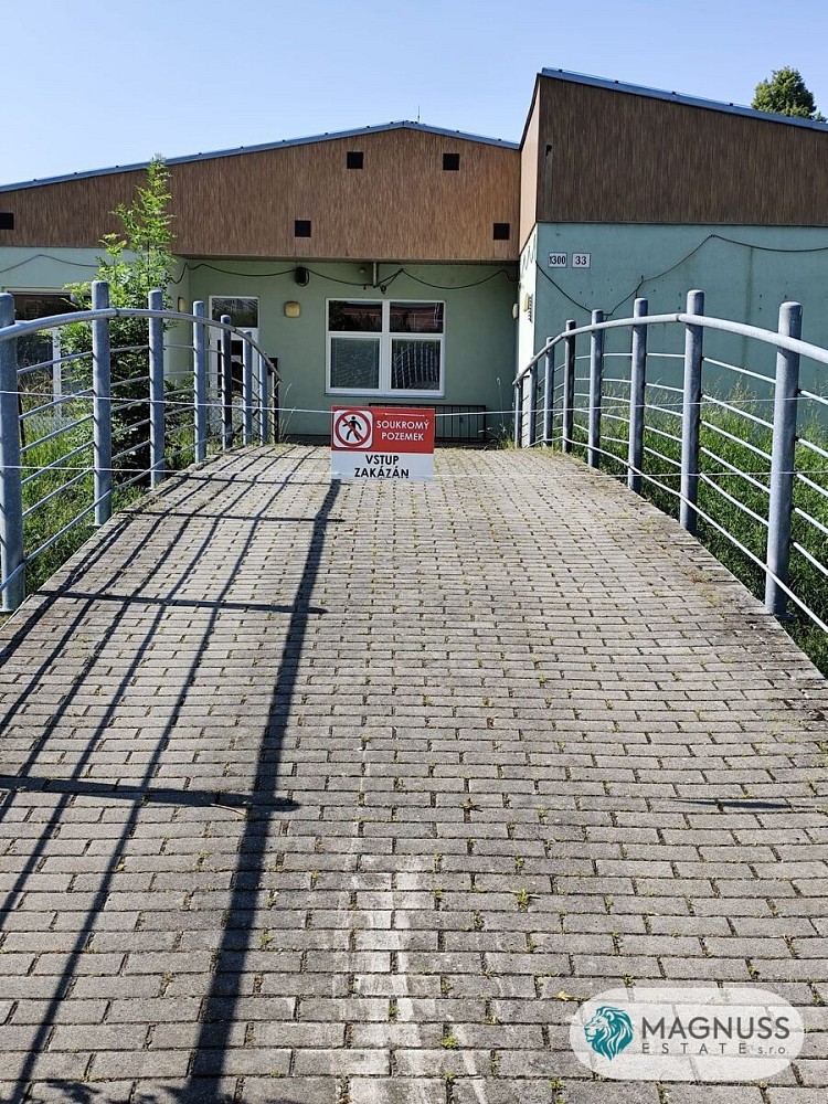 Obchodní prostory, 248 m²