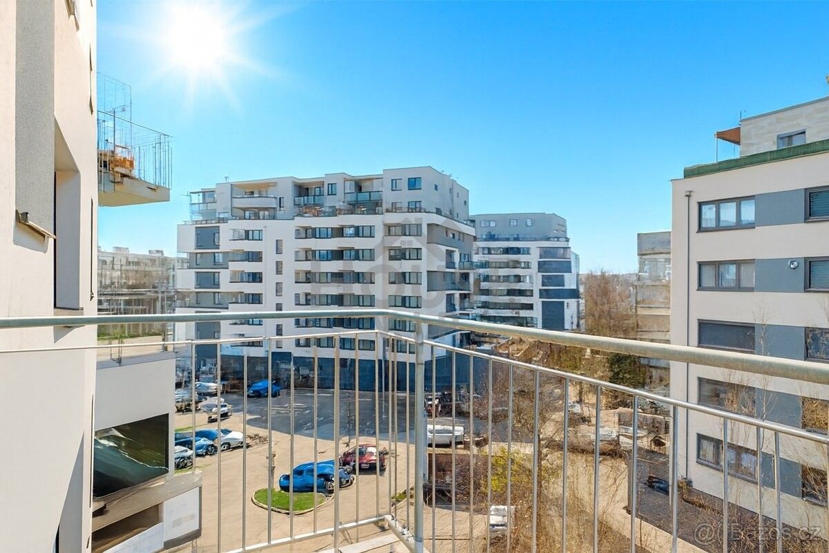 Prodej byt - Praha, 190 00