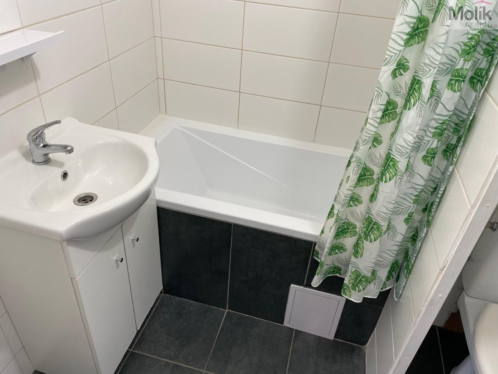 Byt 1+kk · 33 m² · Česká, Most - 4