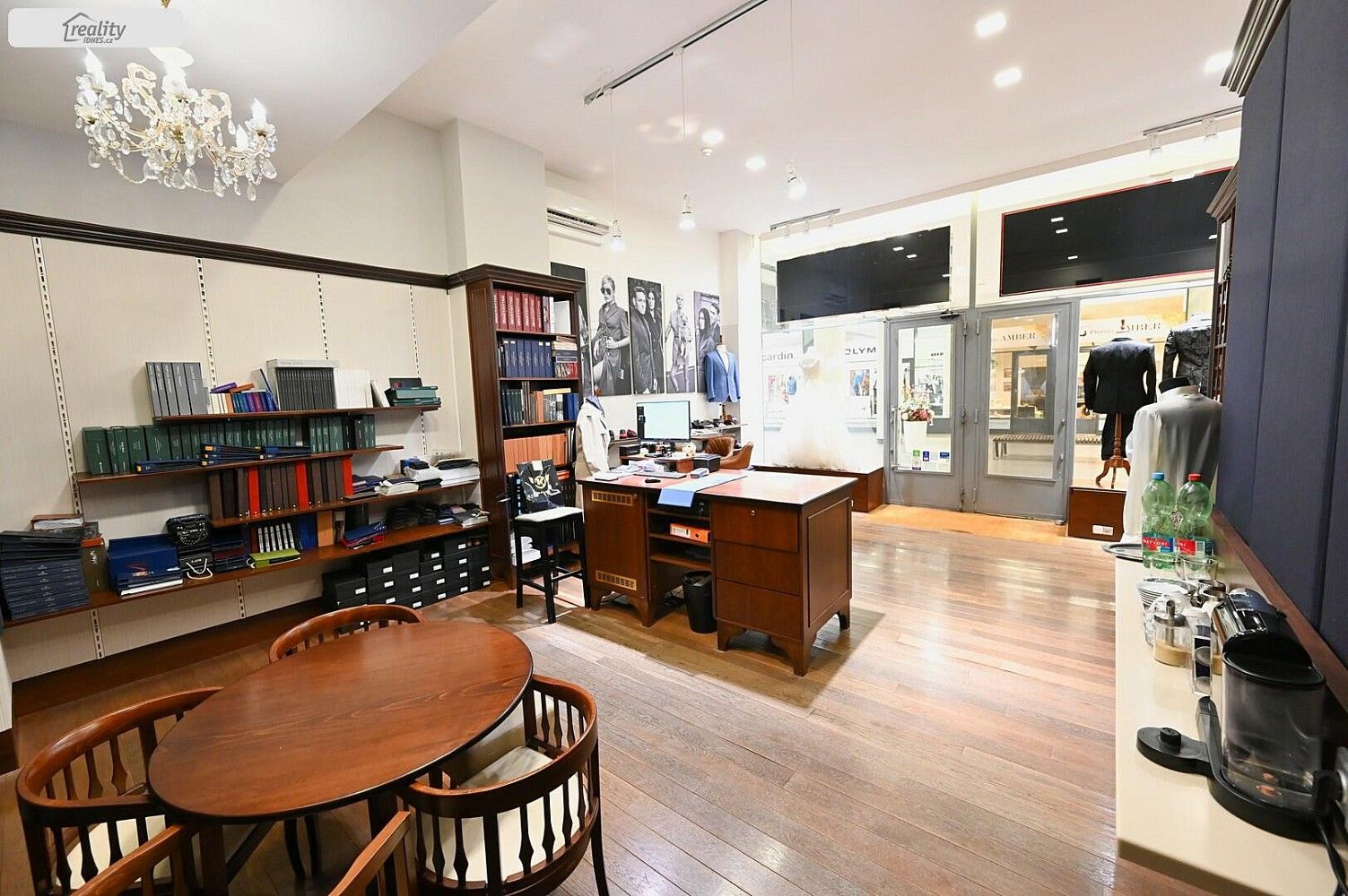 Pronájem obchodní prostory - Praha - Nové Město, okres Praha 1, Hlavní město Praha, 77 m² - 5