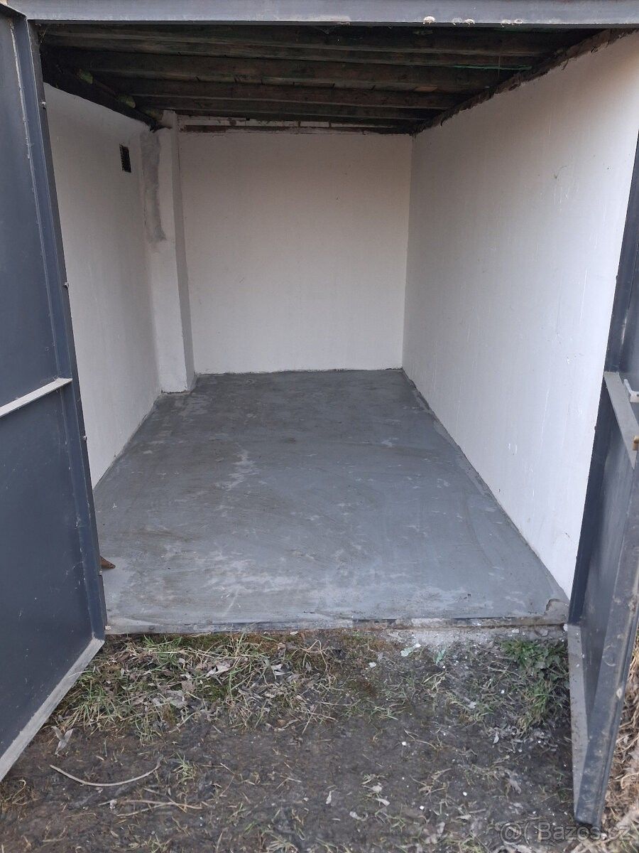 Garáže, Olomouc, 779 00