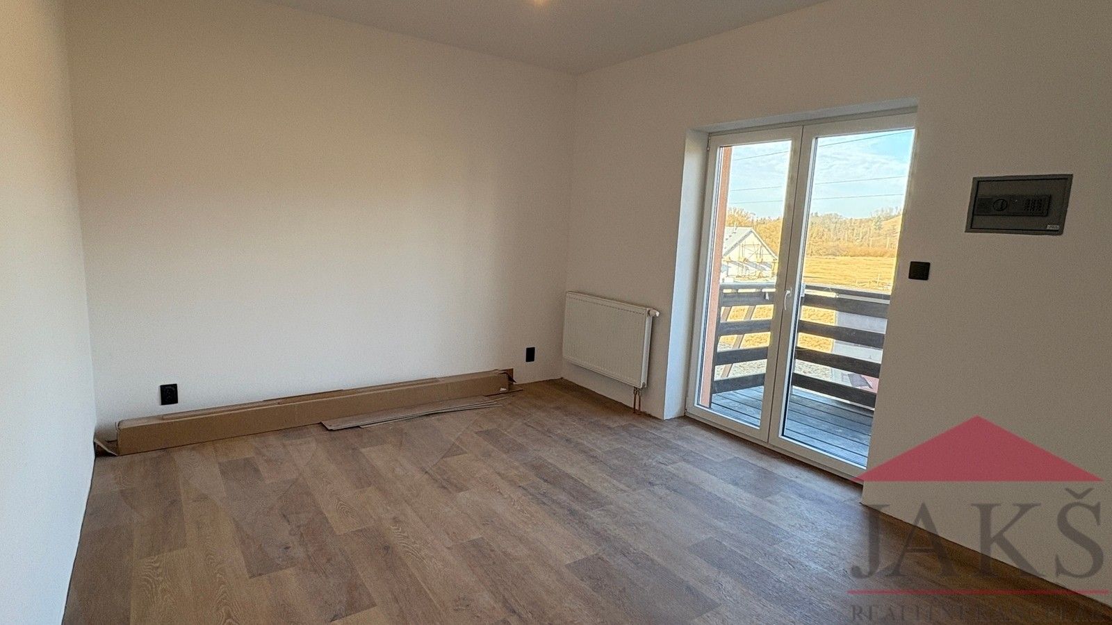 1+kk, Dlouhá Ves, 18 m²