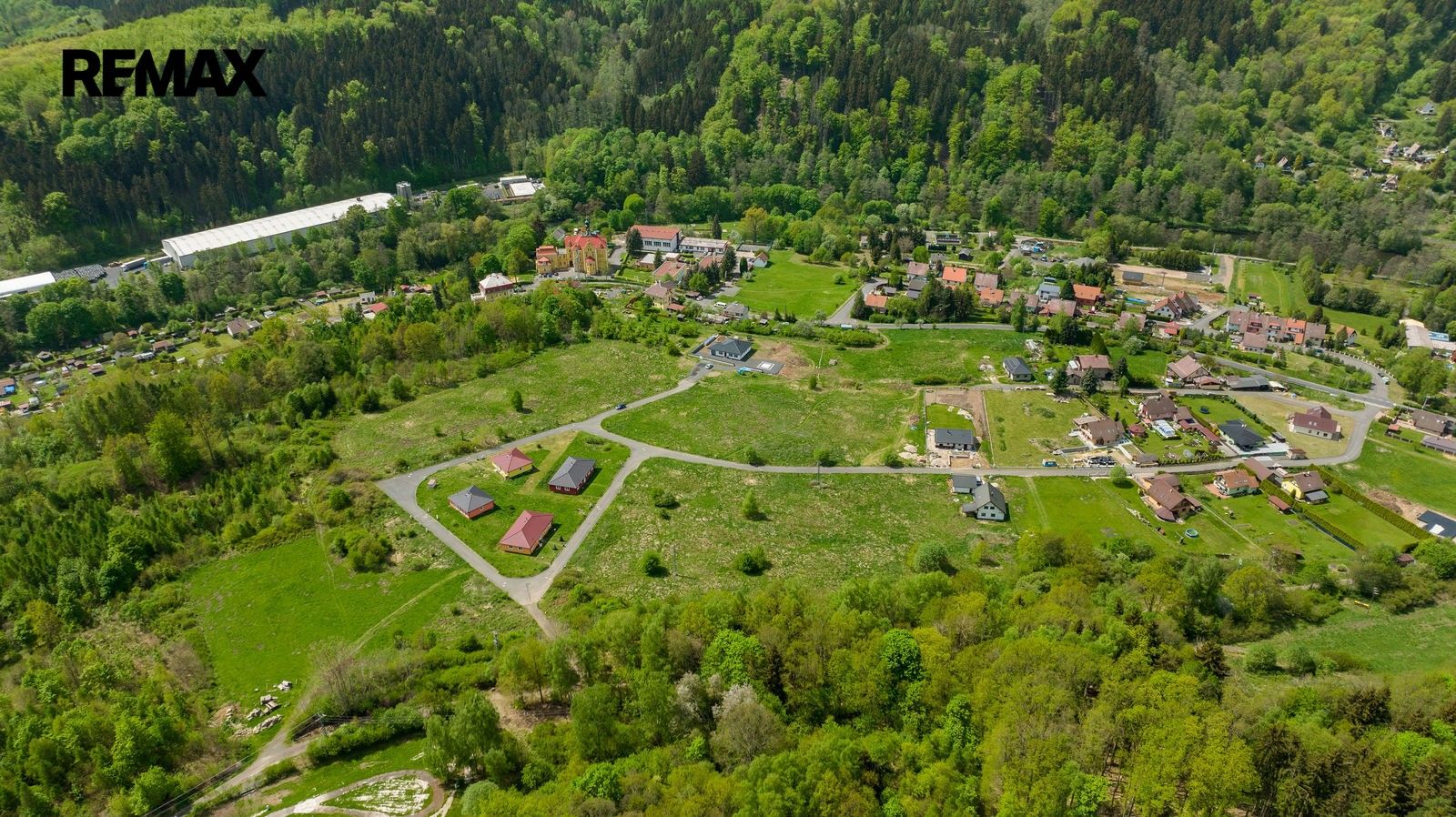 Pozemek pro bydlení · 2 271 m² · Kyselka - 3