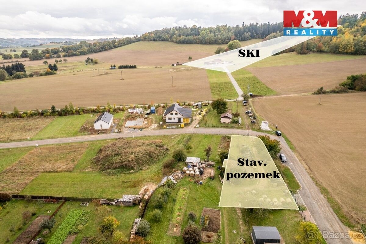 Prodej pozemek pro bydlení - Crhov, 679 74