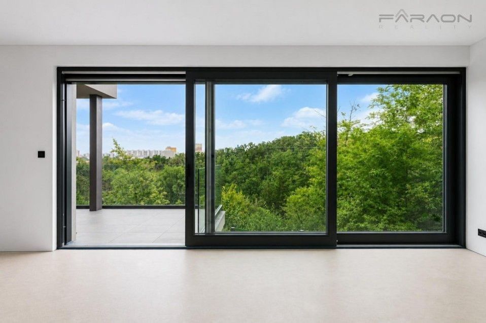 Rodinný dům · 304 m² · Praha - 3