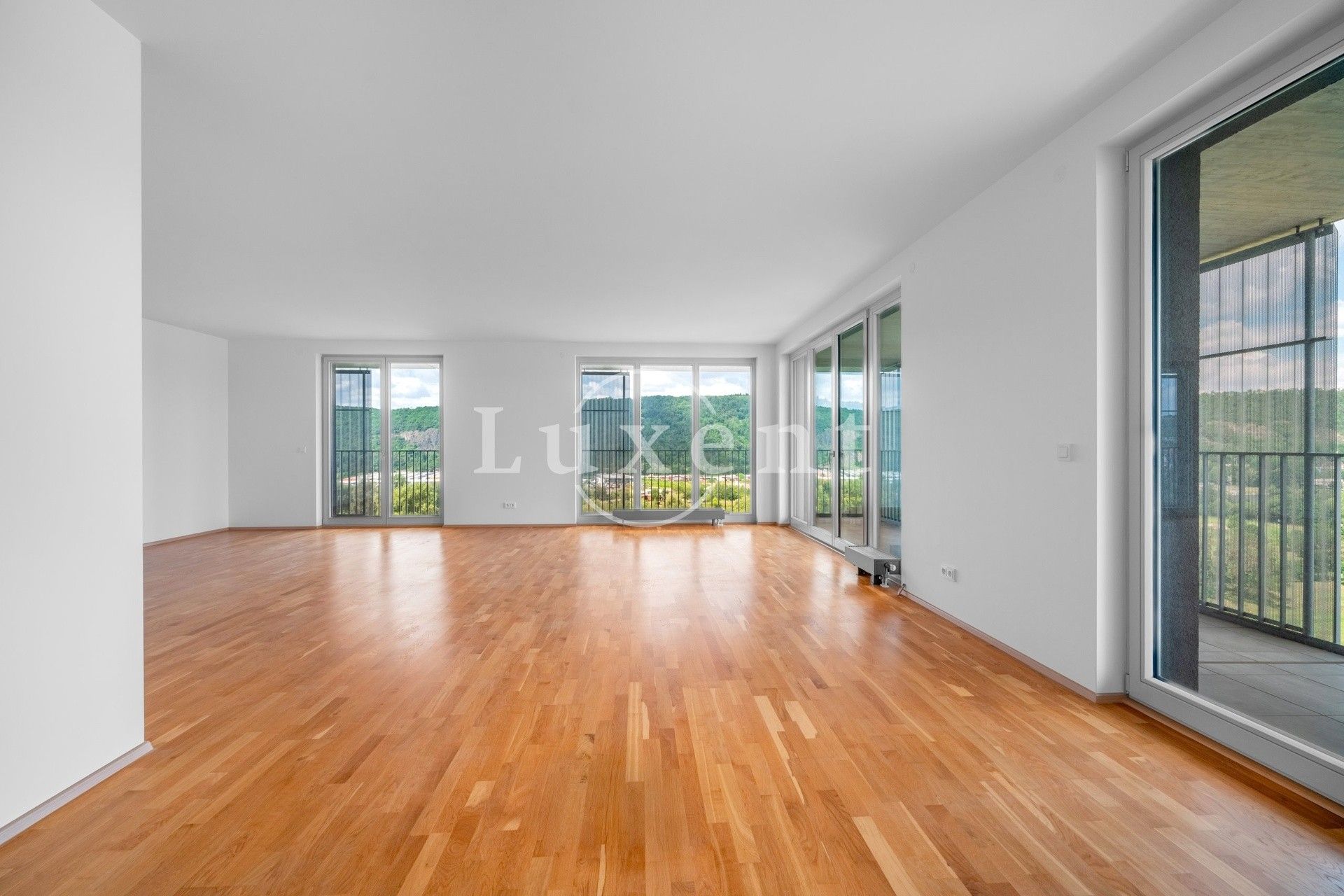 Byt 5+kk · 190 m² · Mezi vodami 2349, Praha Modřany - 4