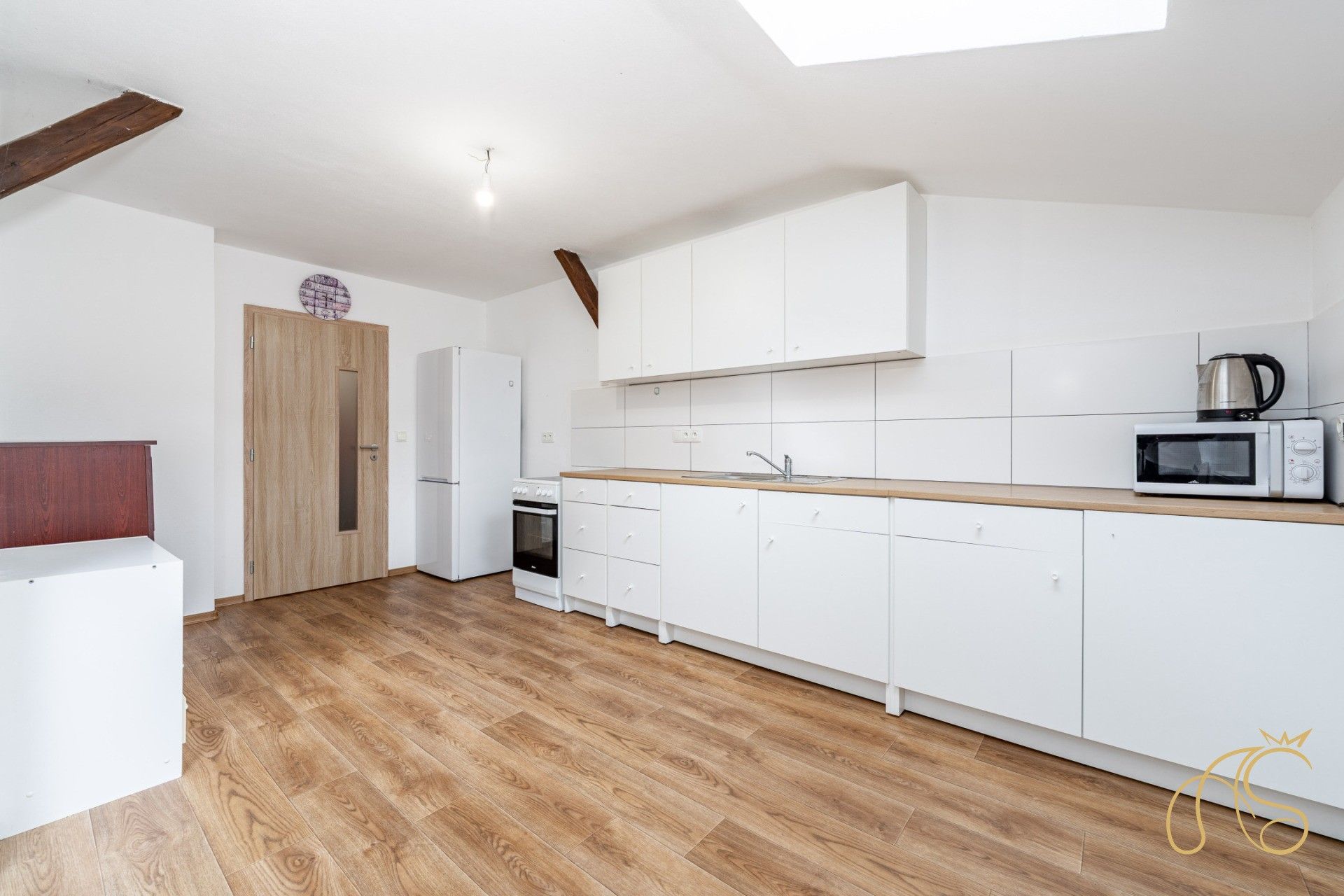 Prodej byt 3+kk - nám. Sv. J. Nepomuckého, Studená, 117 m²