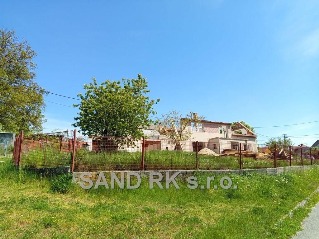 Prodej pozemek pro bydlení - Trnová, 643 m²