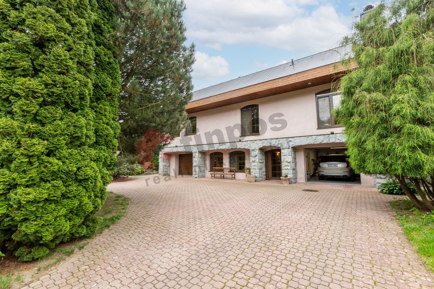 Rodinné domy, Hvězdonice, okres Benešov, Středočeský kraj, 386 m² - 2