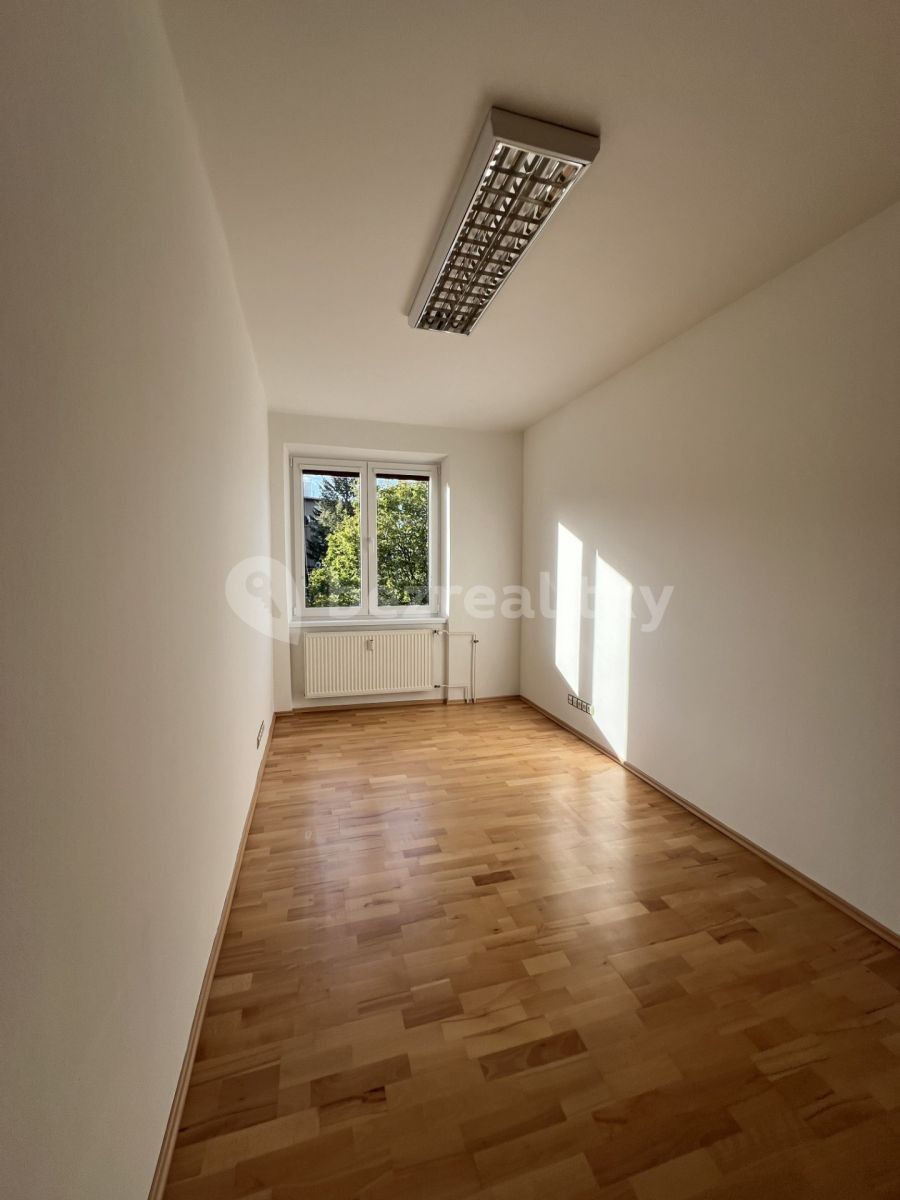 3+kk, Michelangelova, Praha - Strašnice, 65 m² - 2