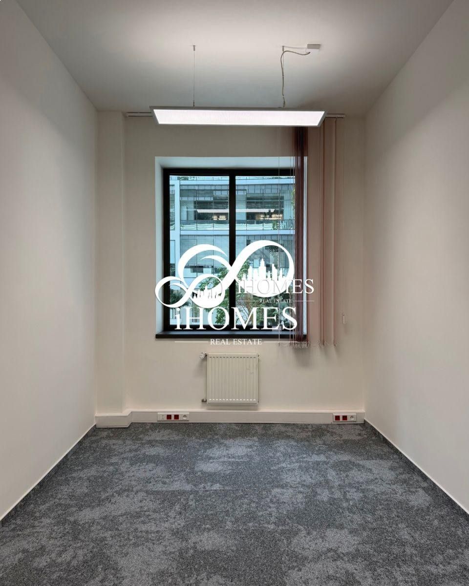 Kancelář · 241 m² · Plzeňská, Praha - 3