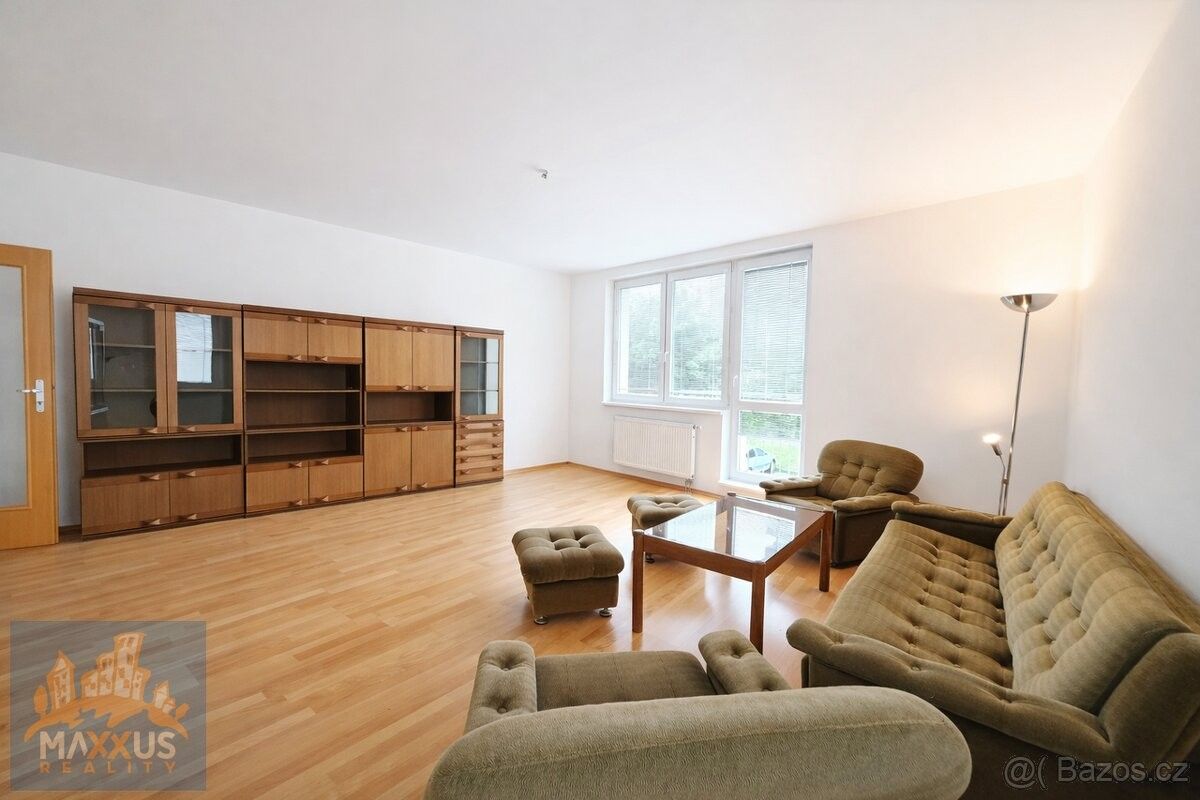 Pronájem byt - Praha, 148 00