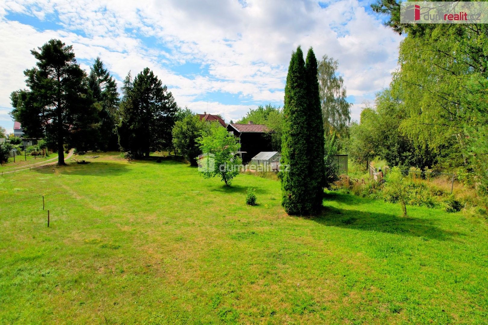Zahrady, Vitín, 1 126 m² - 2