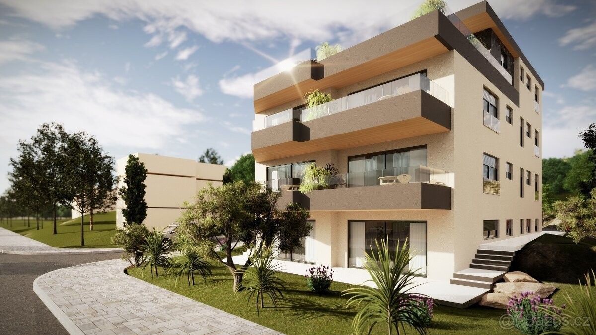 Byty, 987 66, Zahraničí