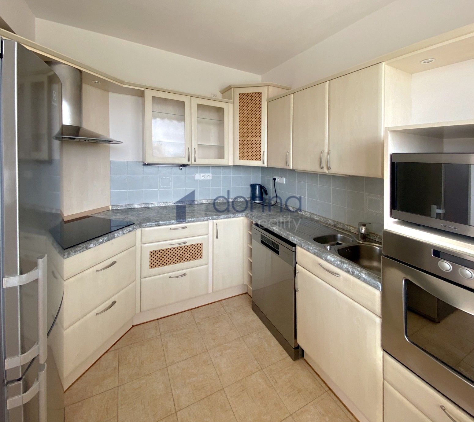 Byt 4+1 · 111 m² · Šimůnkova, Praha Kobylisy - 3