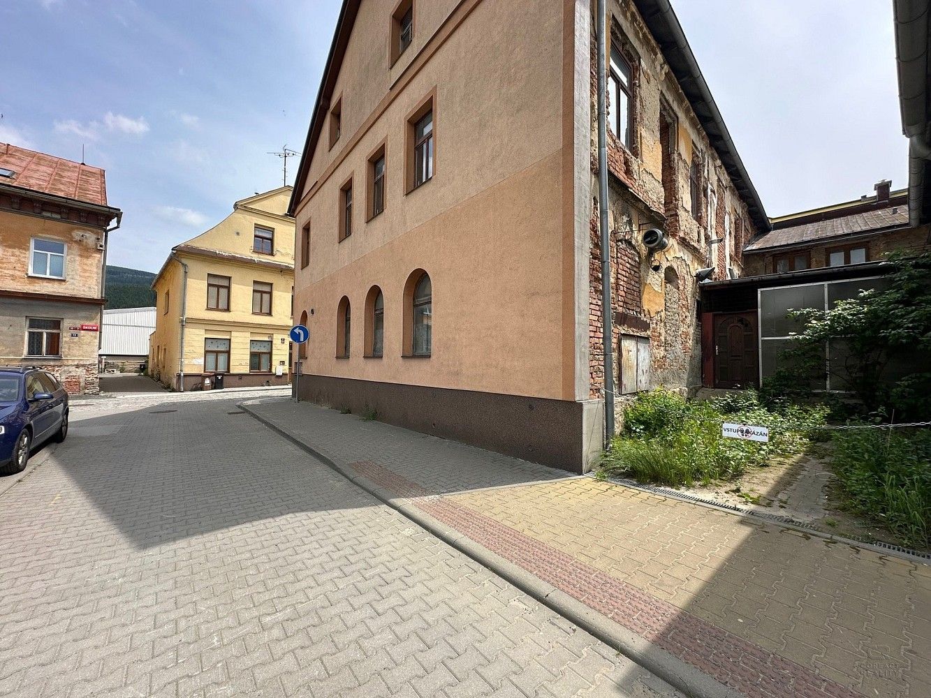 Rodinné domy, Školní, Jeseník, 750 m² - 1