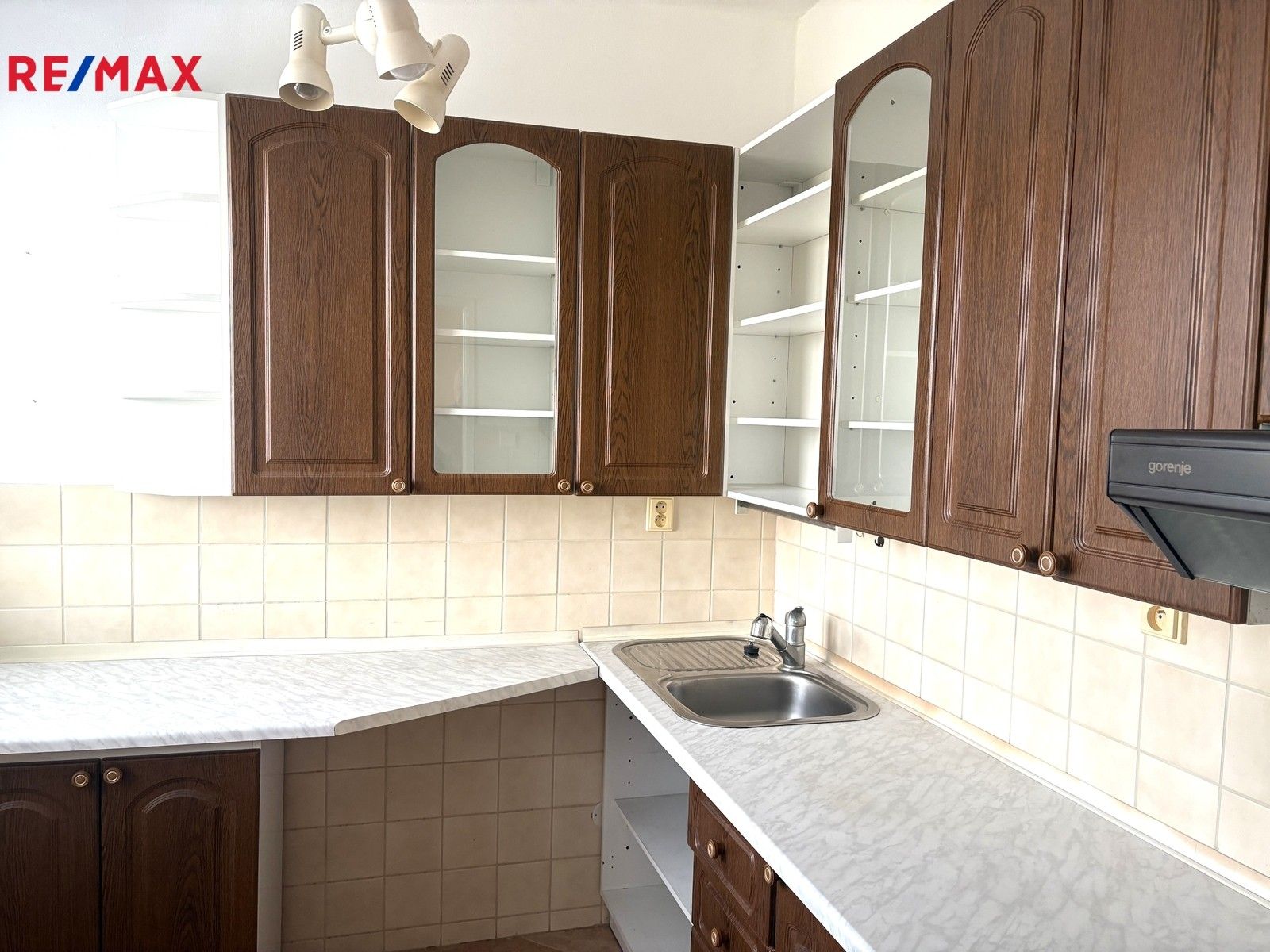 Pronájem byt 3+1 - Pod Rapidem, Praha, 59 m²