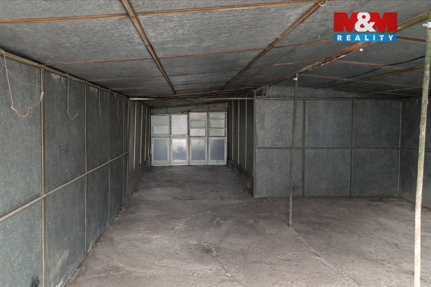 Prodej garáž - Závišova, Praha, 50 m²