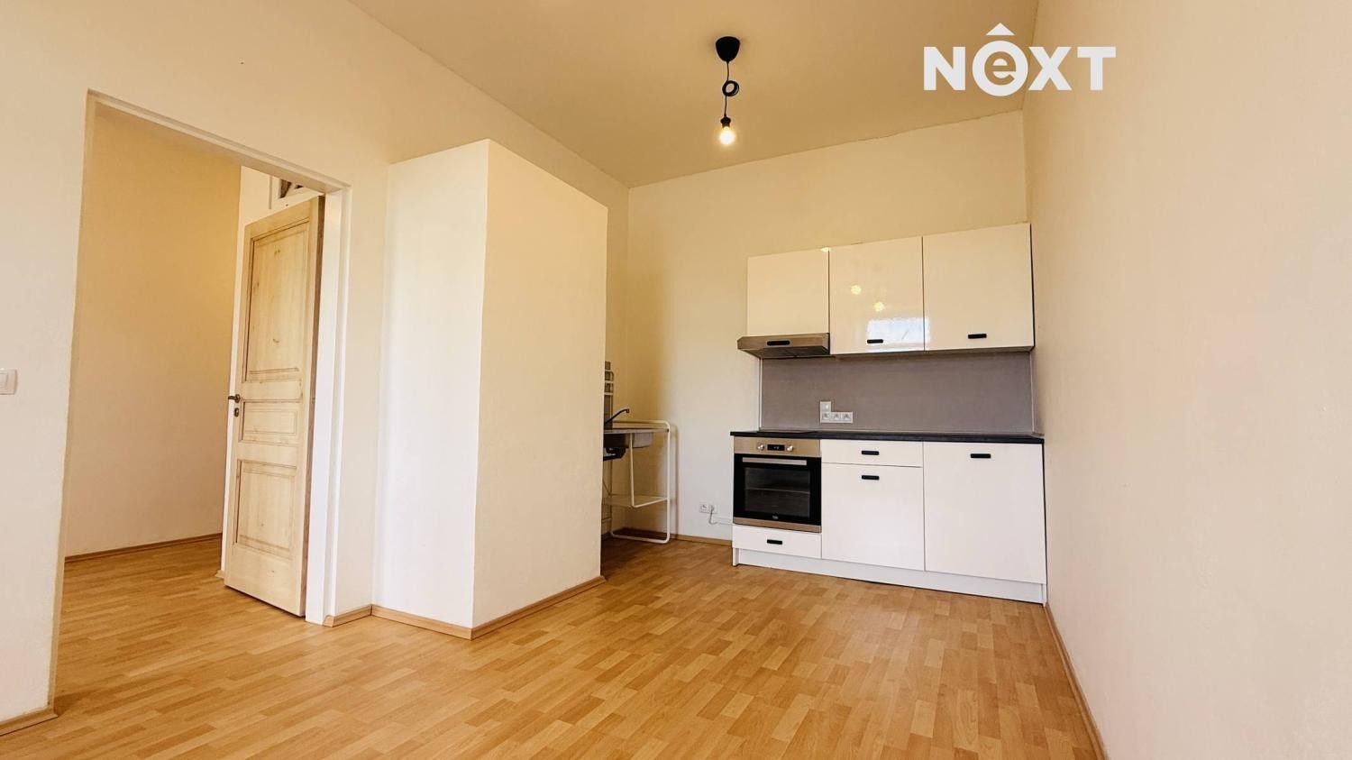 2+kk, Dobrovodská 159, České Budějovice 4, 31 m² - 1