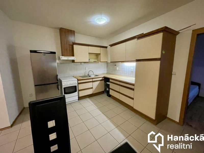 Pronájem byt 2+kk - Masarykovo nám., Bystřice pod Hostýnem, 75 m²