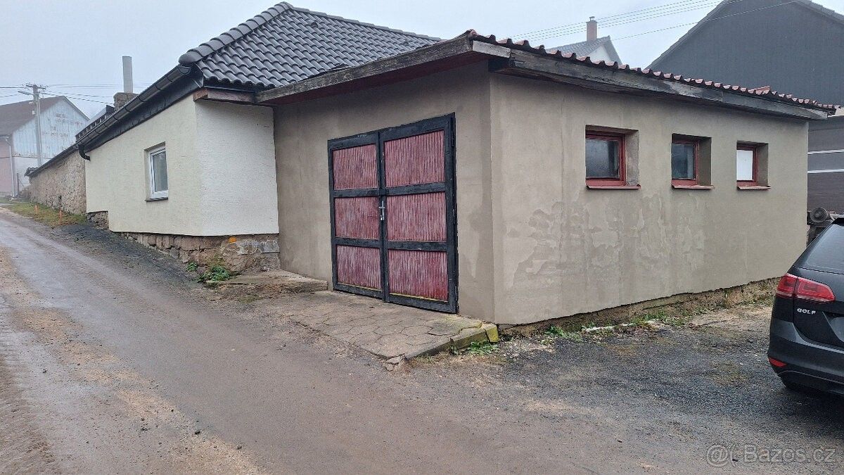 Pronájem garáž - Dušejov, 588 05