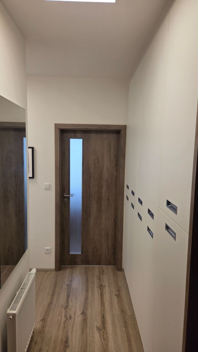 Pronájem byt 2+kk - Želetická, Praha - Sobín, 50 m² - 5
