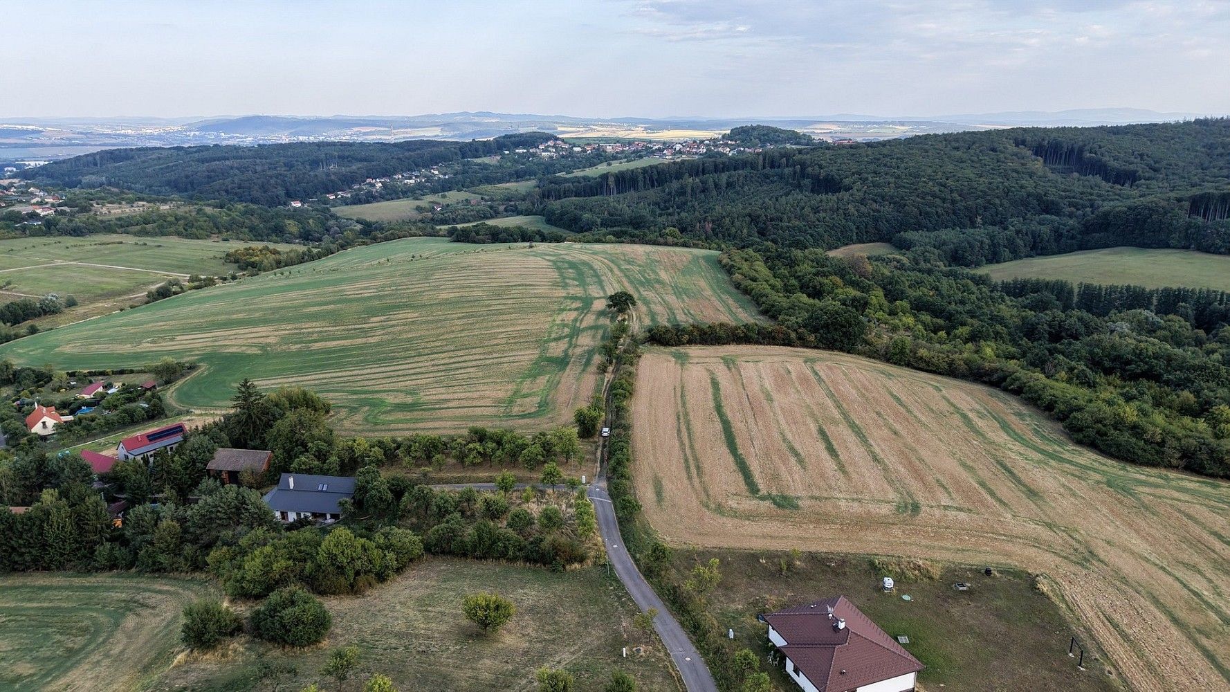Pozemky pro bydlení, Nová Dědina, okres Kroměříž - 1