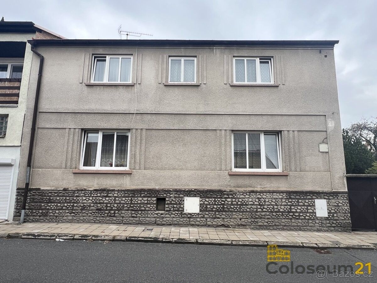 Prodej rodinný dům - Kladno, 273 09