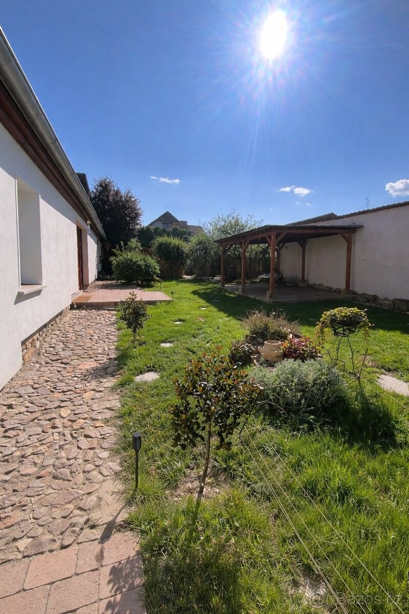 Rodinné domy, Hostomice pod Brdy, 267 24