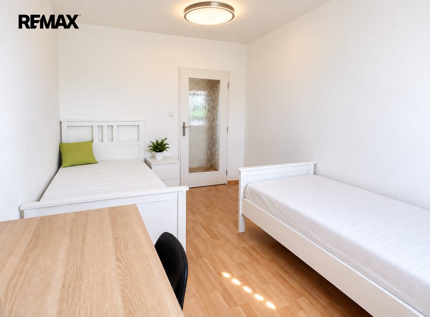 Pronájem byt 2+kk - Píškova 1960, Praha Stodůlky, 45 m² - 5