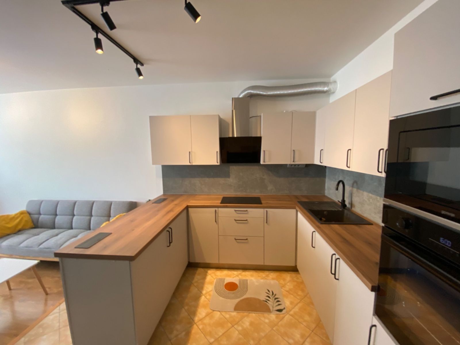 2+kk, Zakšínská, Praha - Střížkov, 54 m² - 1