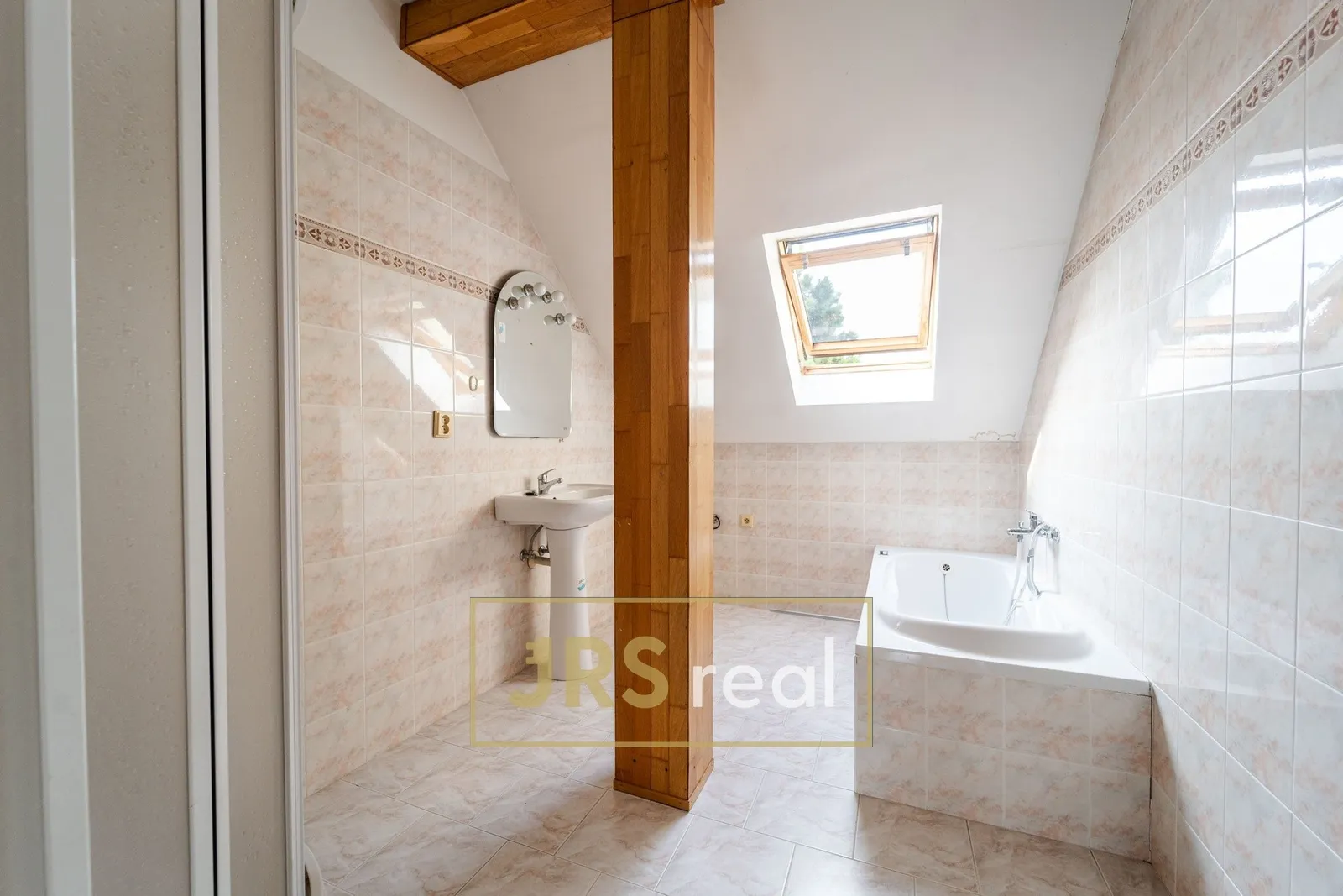 Ostatní