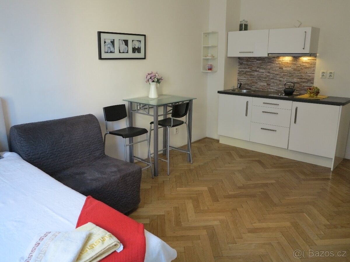 Prodej byt - Praha, 180 00