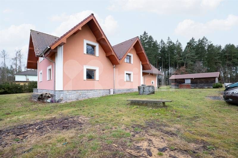 Prodej dům - Bojiště, 157 m²
