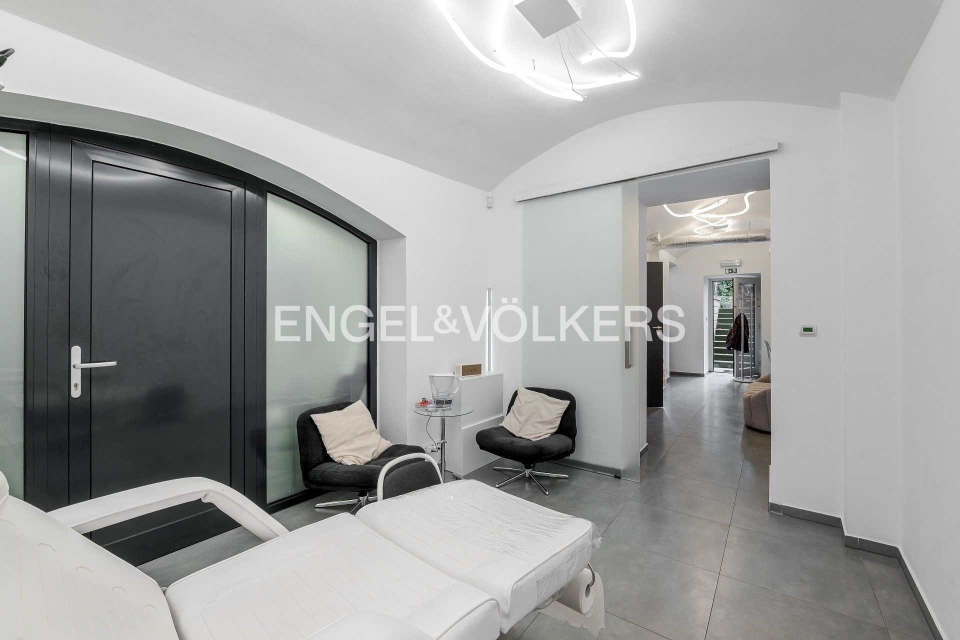 Obchodní prostory, Hostivítova 124, Praha Vyšehrad, 58 m² - 2