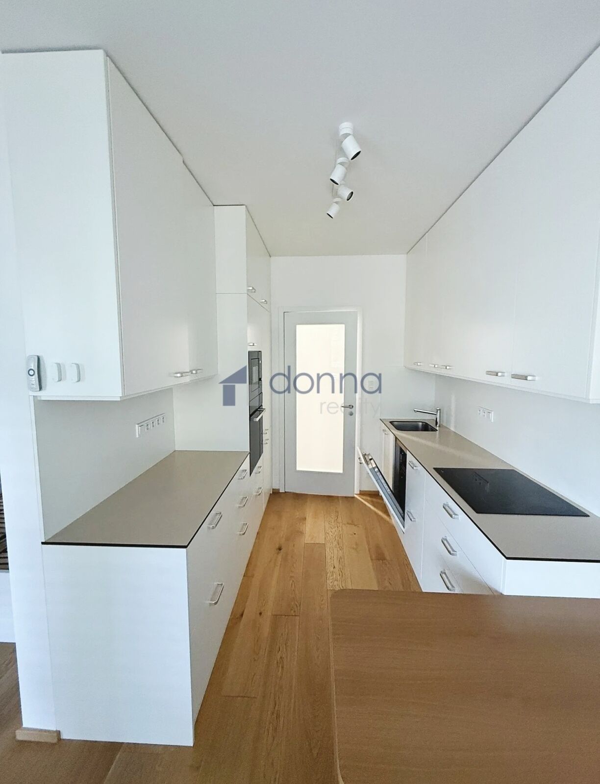 1+kk, Vladimíra Kobranova, Praha Jinonice, 39 m² - 2