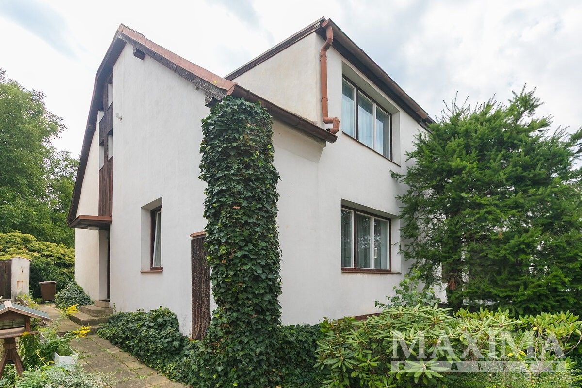 Rodinné domy, Praha, 100 00