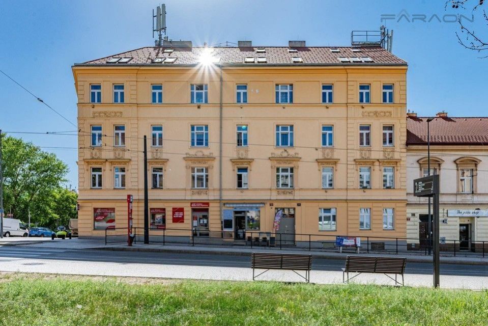 1+1, Zenklova, Praha, 30 m² - 1