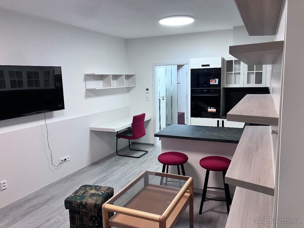 Byty, Zbýšov u Brna, 664 11