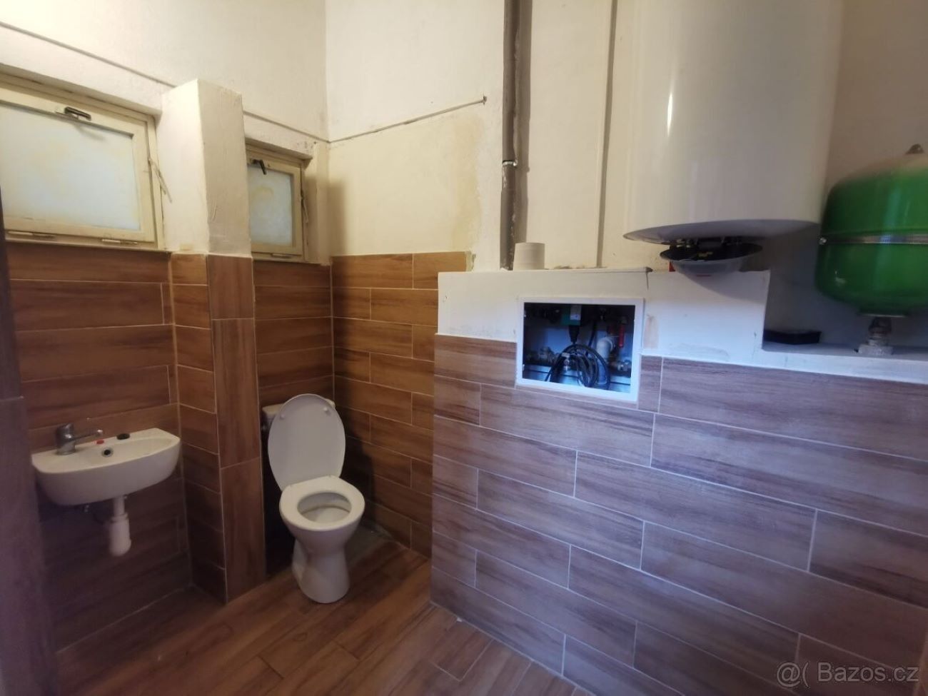Pronájem sklad - Zdiby , 290,4 m² - 5