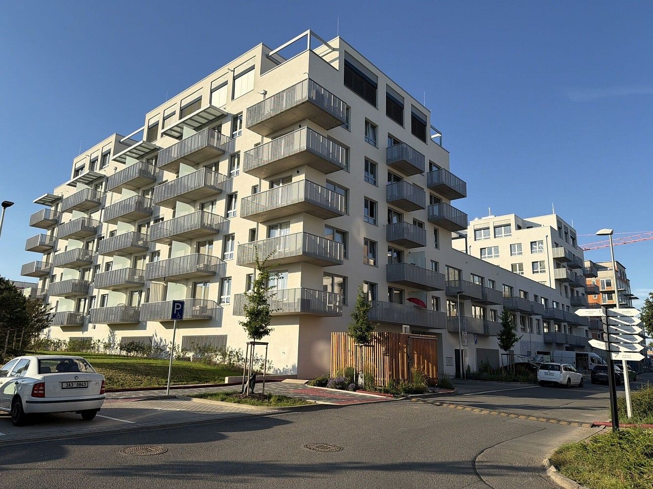 Byt 2+kk · 41 m² · Praha - Dolní Měcholupy, okres Praha 15, Hlavní město Praha - 3