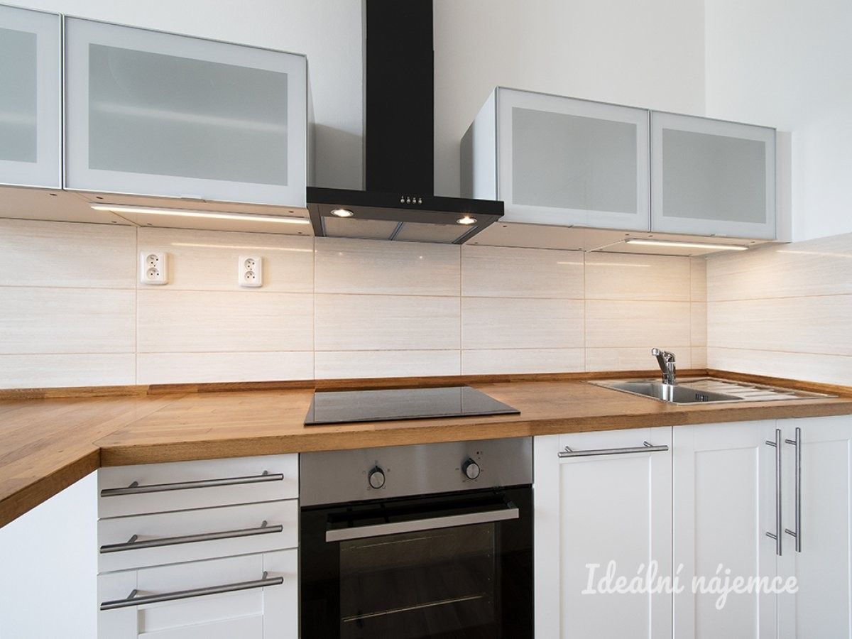2+kk, náměstí Jiřího z Lobkovic, Praha, 47 m² - 2