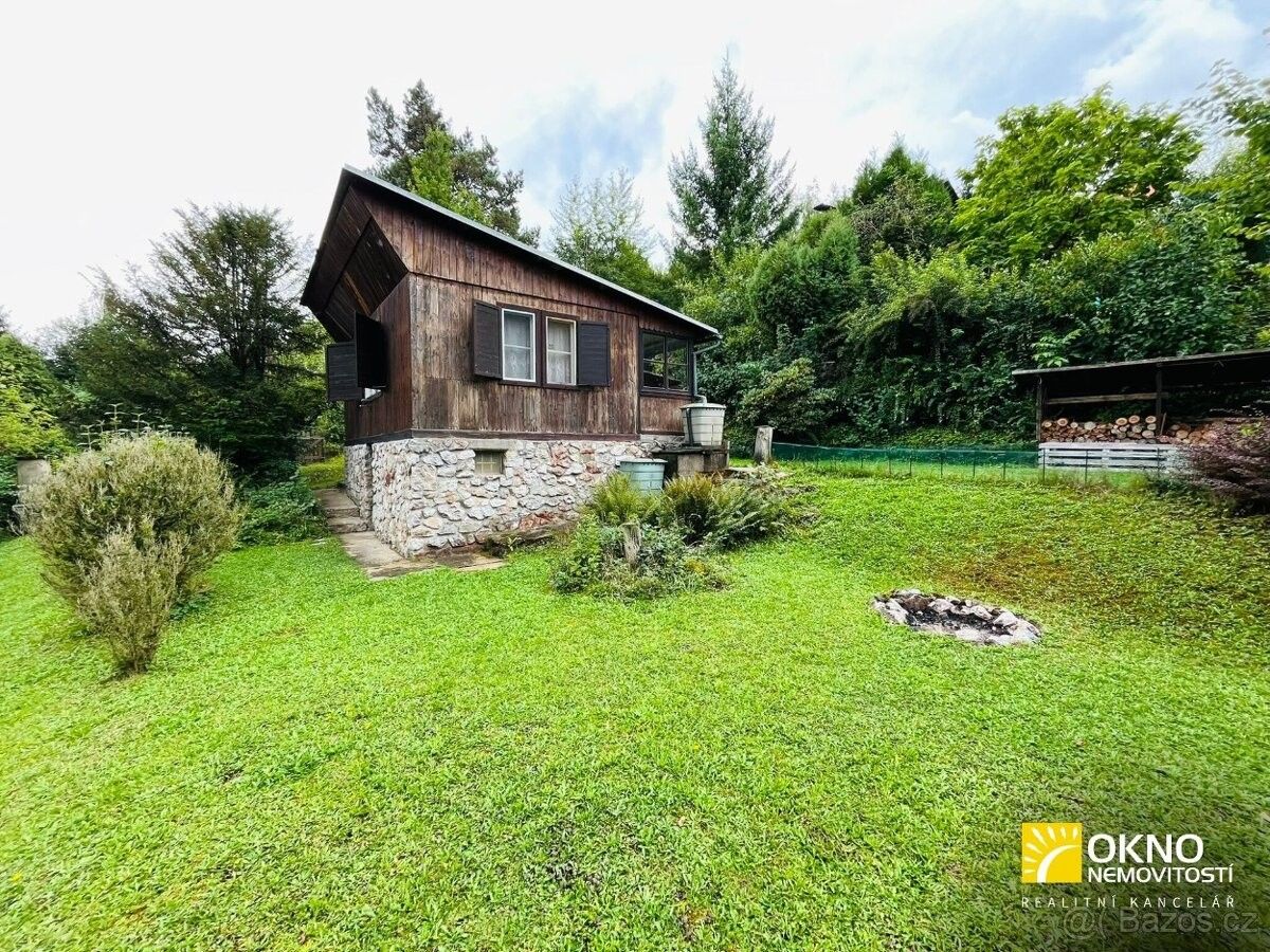 Chaty, Tišnov, 666 01